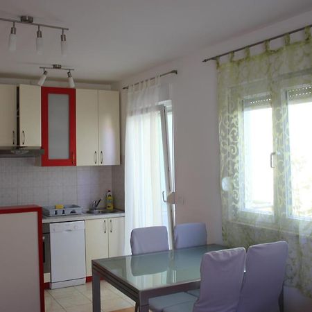 Apartament Toni Omiš Zewnętrze zdjęcie