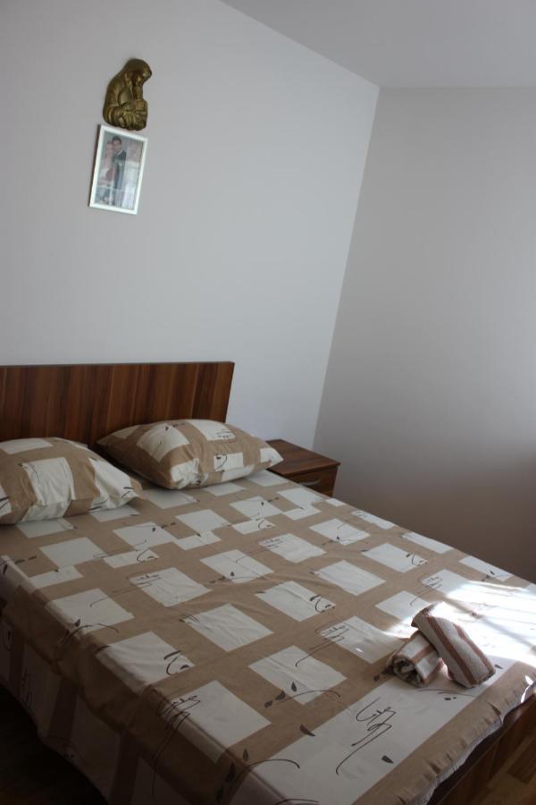 Apartament Toni Omiš Zewnętrze zdjęcie